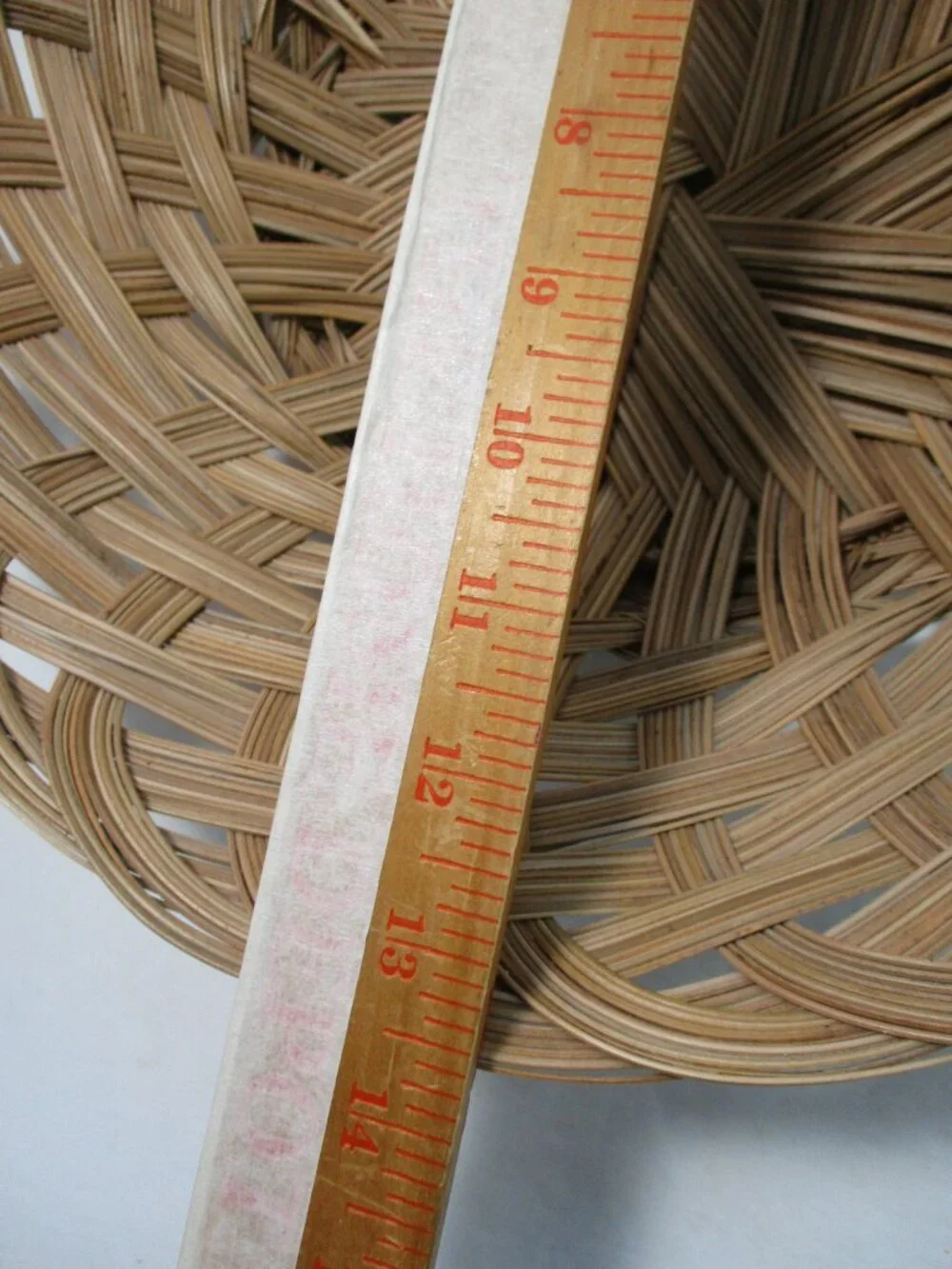 Scallop Weave Wicker Basket Round 13.5in Storage Wall Decor Rattan Woven Boho